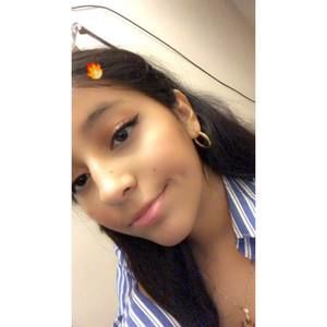 Meet your Posher, Cristal